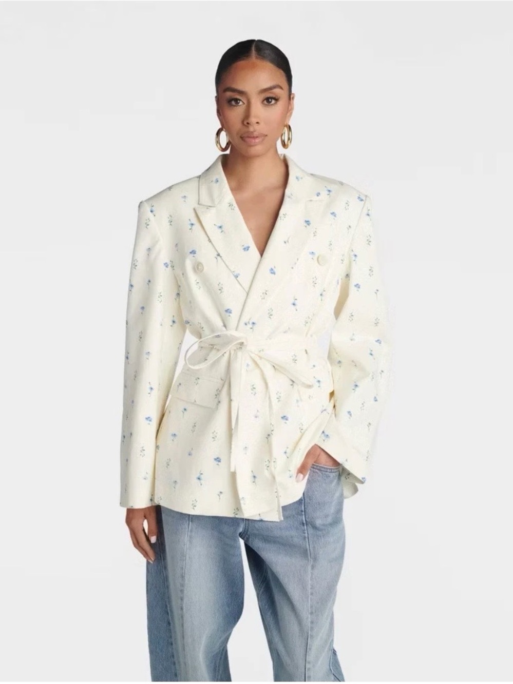 KBB by KAHLANA Women 'The Erin Blazer' - White/Blue Floral M NWT